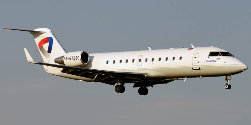 Canadair CL-600-2b19 Regional Jet CRJ-200lr
