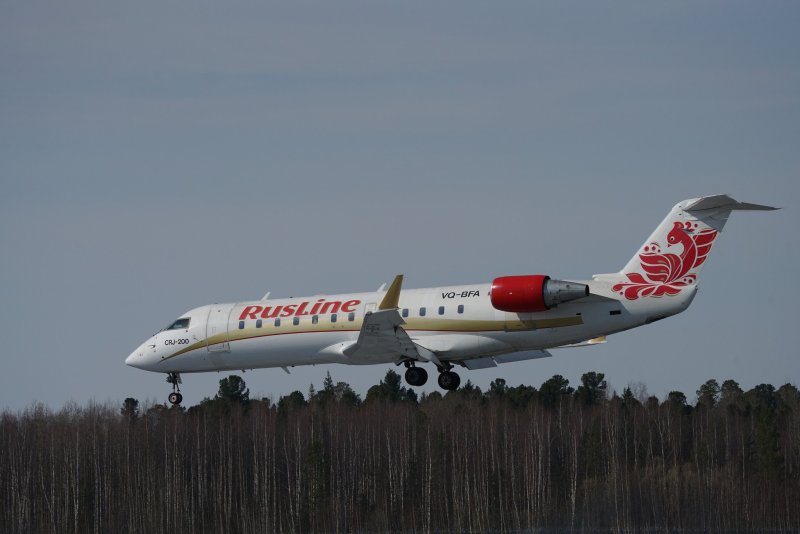Bombardier crj200 РУСЛАЙН