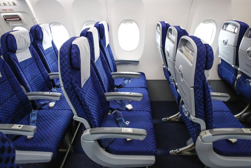 Боинг 737-900 салон