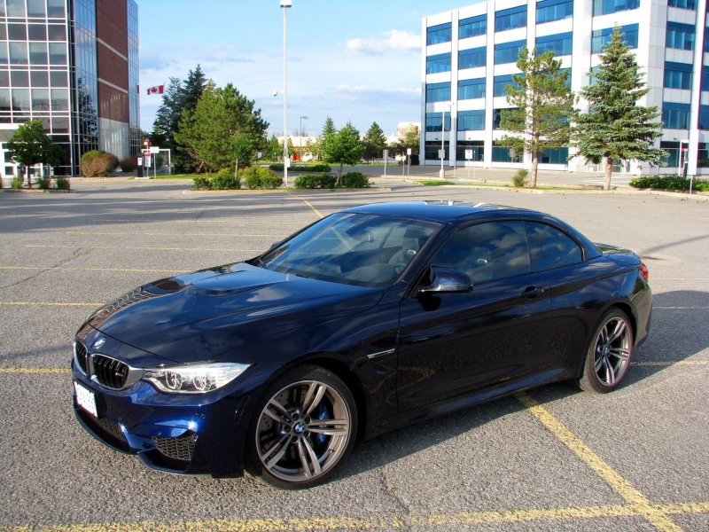 BMW e63 темно синяя
