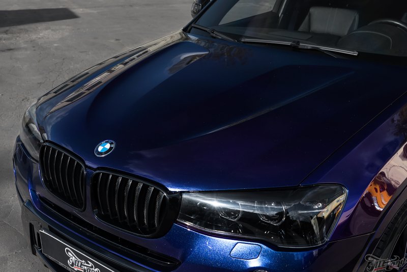 BMW 3 синий перламутр