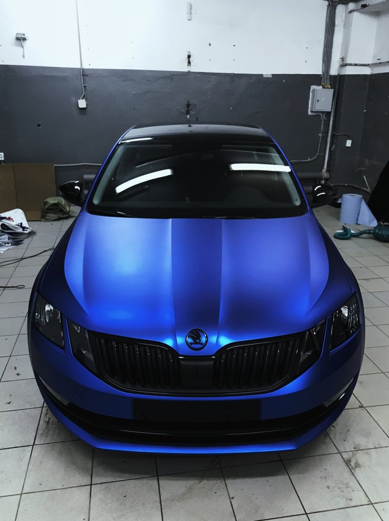 Skoda Octavia a7 FL синяя матовая