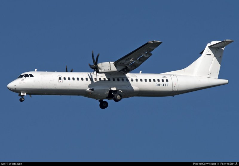 ATR 72 самолет