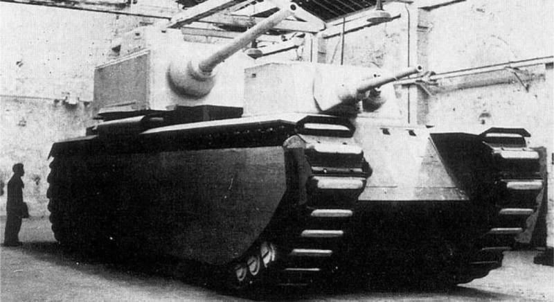 Французские тяжелые танк FCM f1