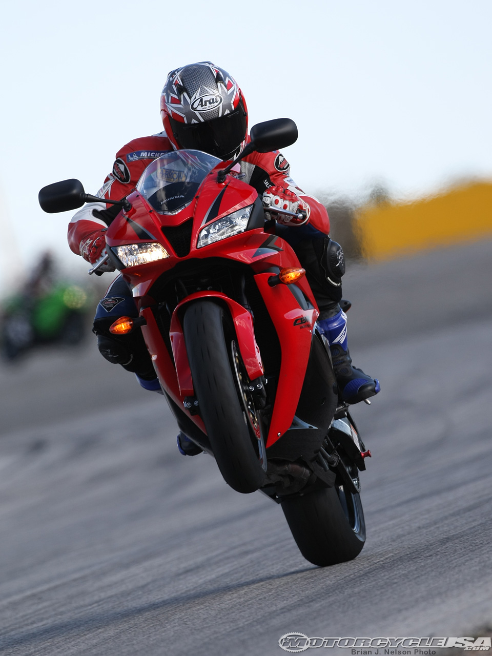 Honda CBR 600 RR Wheelie