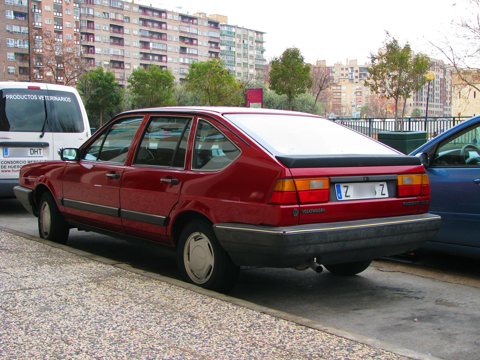 2 б 76. Фольксваген Пассат б2 хэтчбек. Volkswagen Passat b2 Hatchback. VW Passat b2 хэтчбек. Volkswagen Passat b2 Santana.