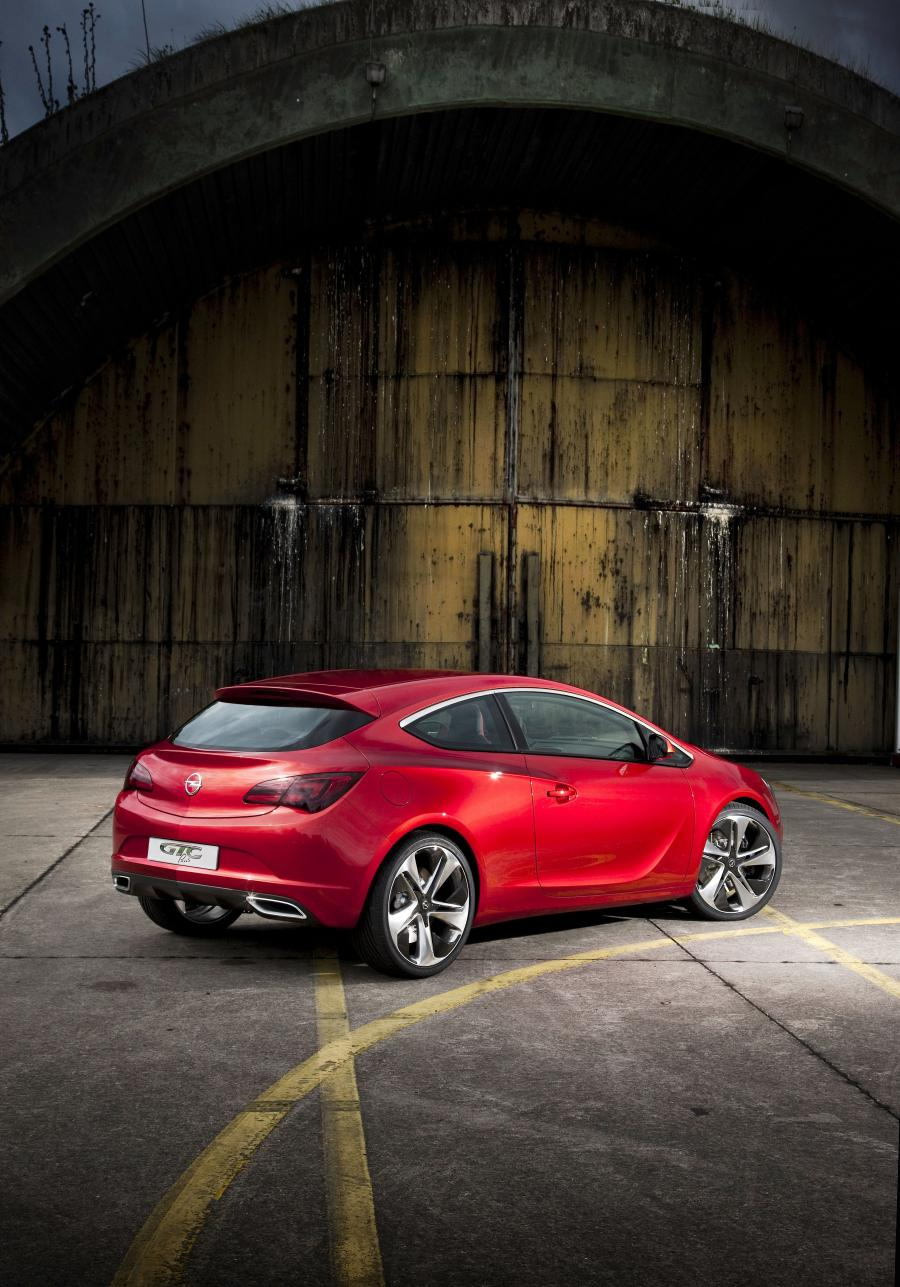 Opel Astra GTC