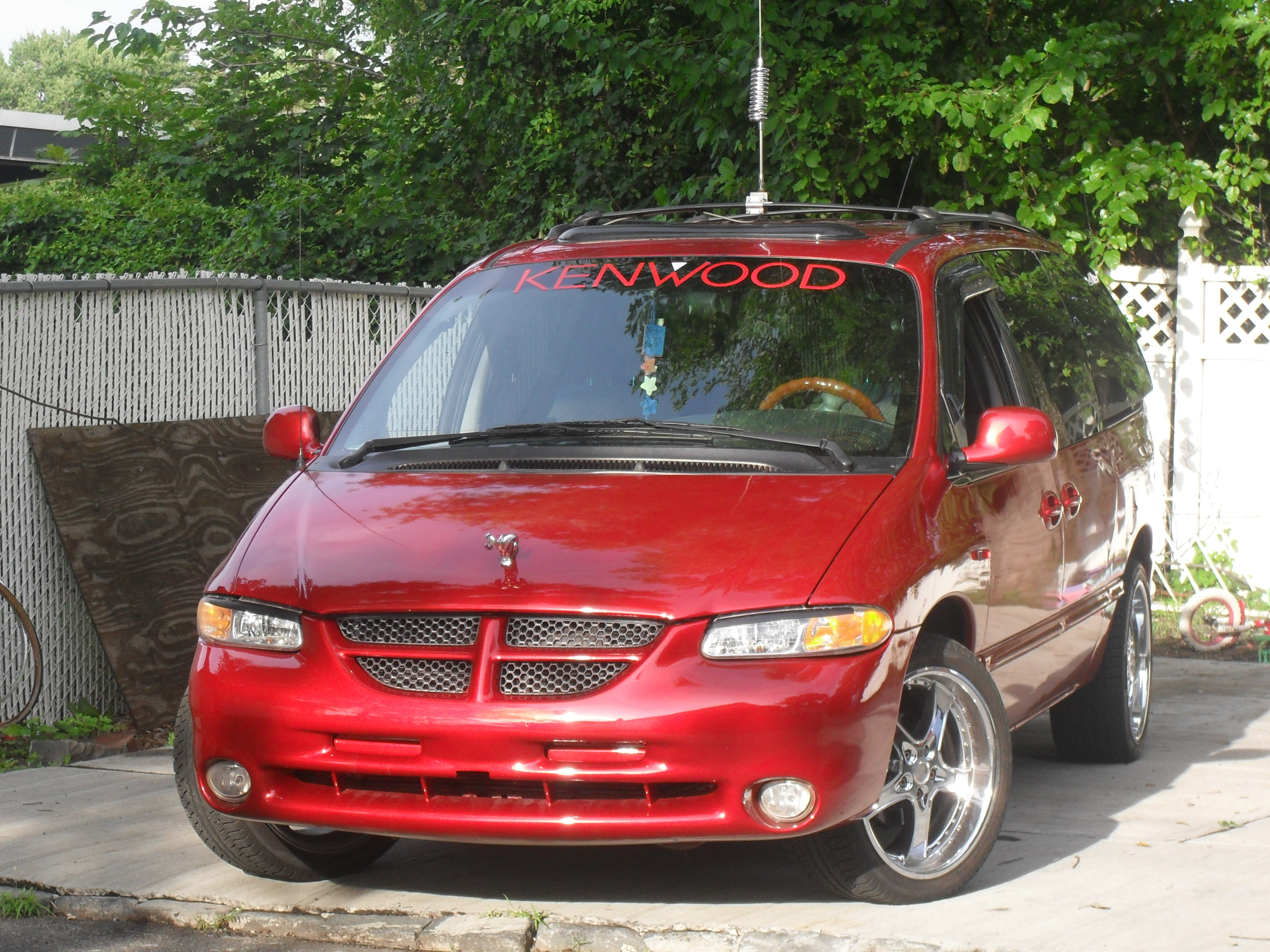 Тюнинг караван. Dodge Grand Caravan 2004 Tuning. Dodge Caravan 2005 Tuning. Dodge Grand Caravan 4 Tuning. Dodge Caravan Sport 3.3 2005.