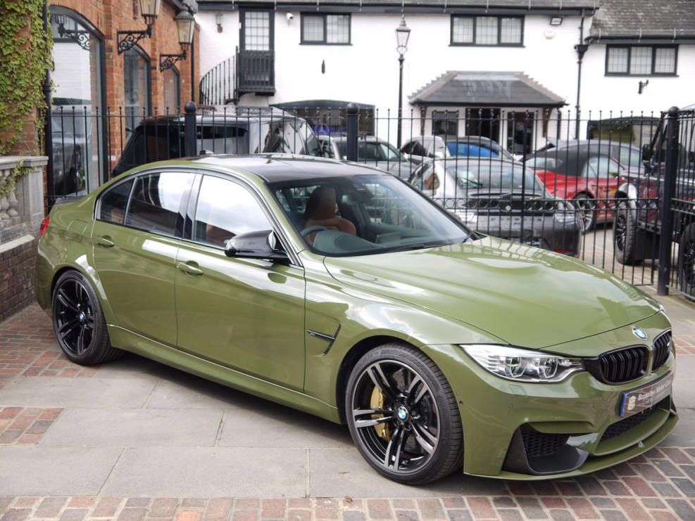 BMW f30 хаки