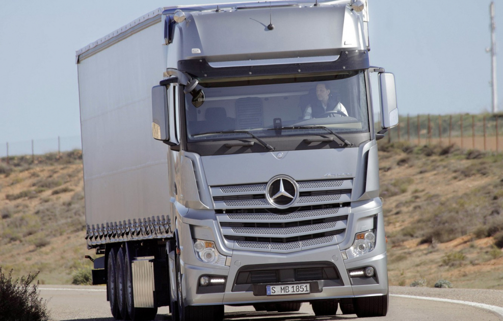 Mercedes Actros 1851