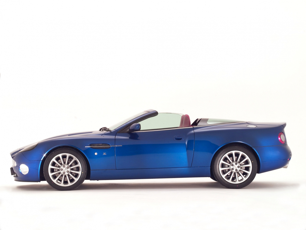 Aston Martin v12 Vanquish