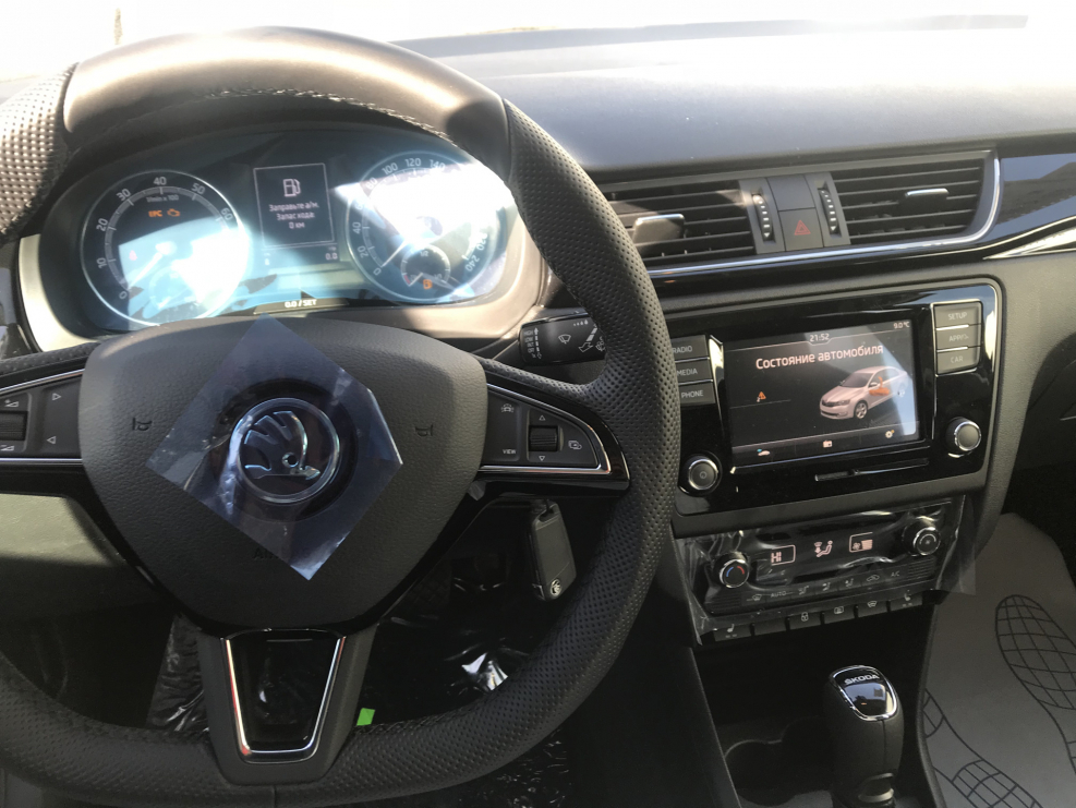 Skoda Rapid Black Edition 2018