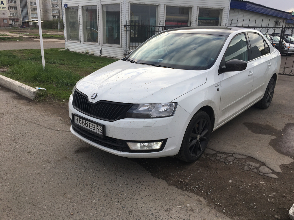 Škoda Rapid Black Edition