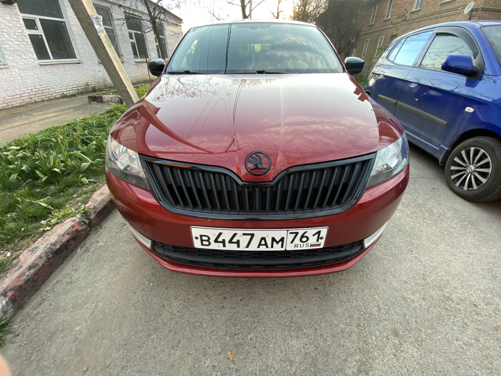Skoda Rapid Black Edition салон