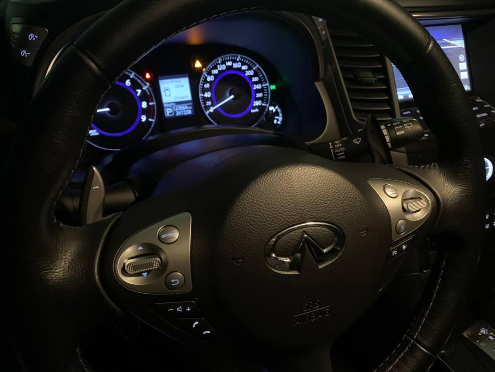 Infiniti qx70 амбиентная подсветка