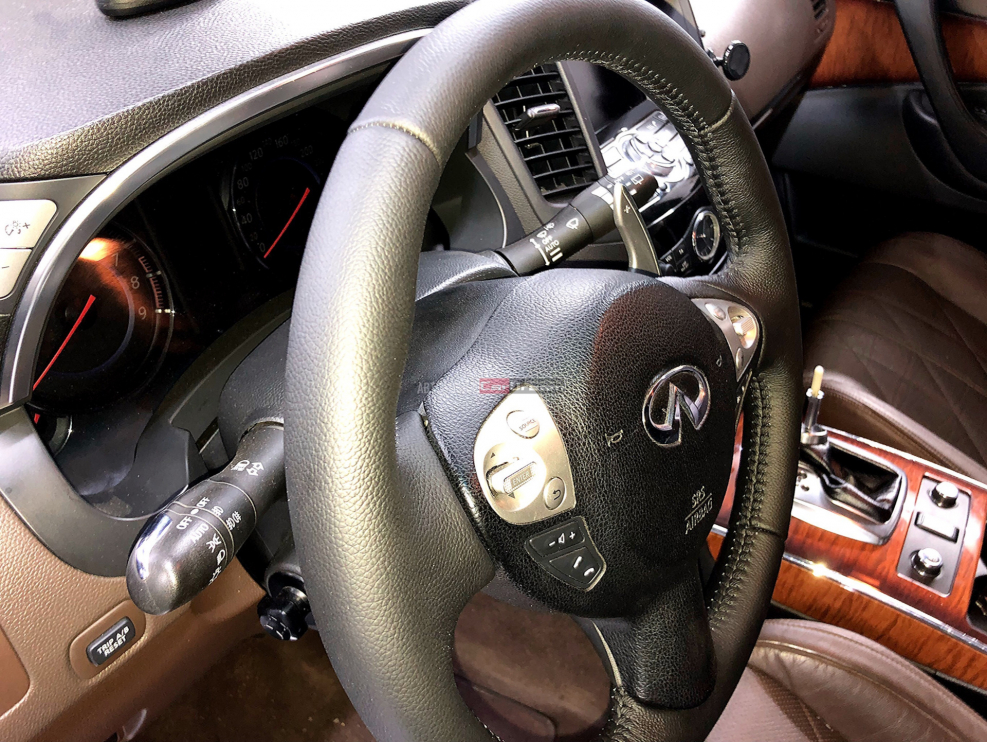 Руль Infiniti fx37
