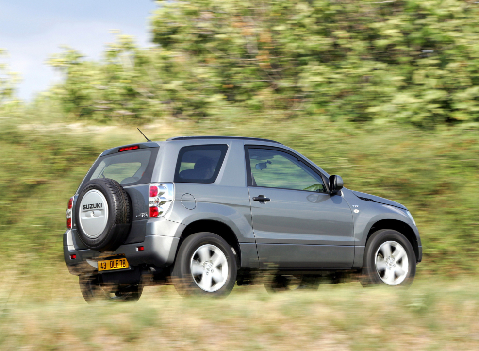Suzuki Grand Vitara 2005 3 дверная
