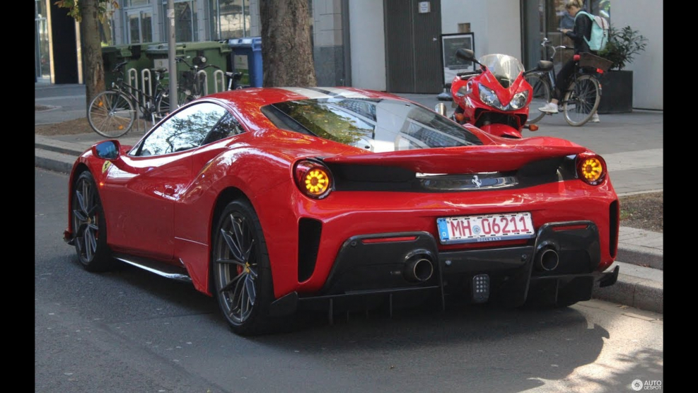 Феррари 488 писта