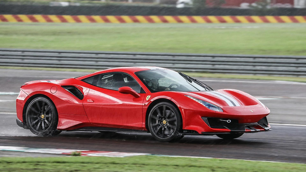 Машины Ferrari 488 pista 2019