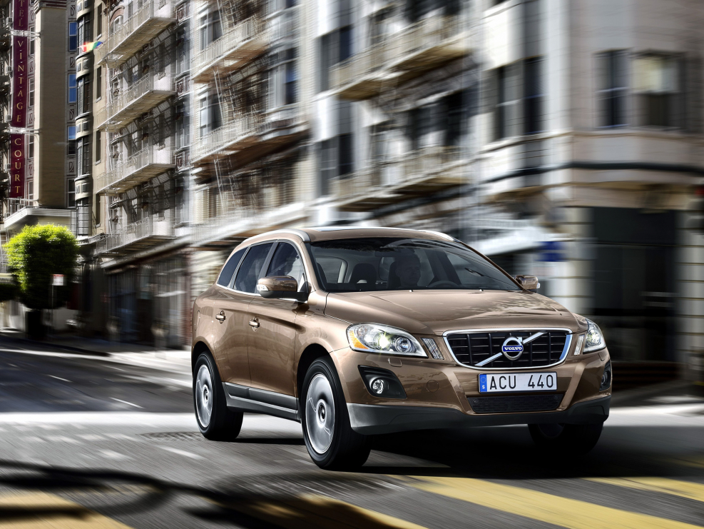 Паркетник Вольво xc60