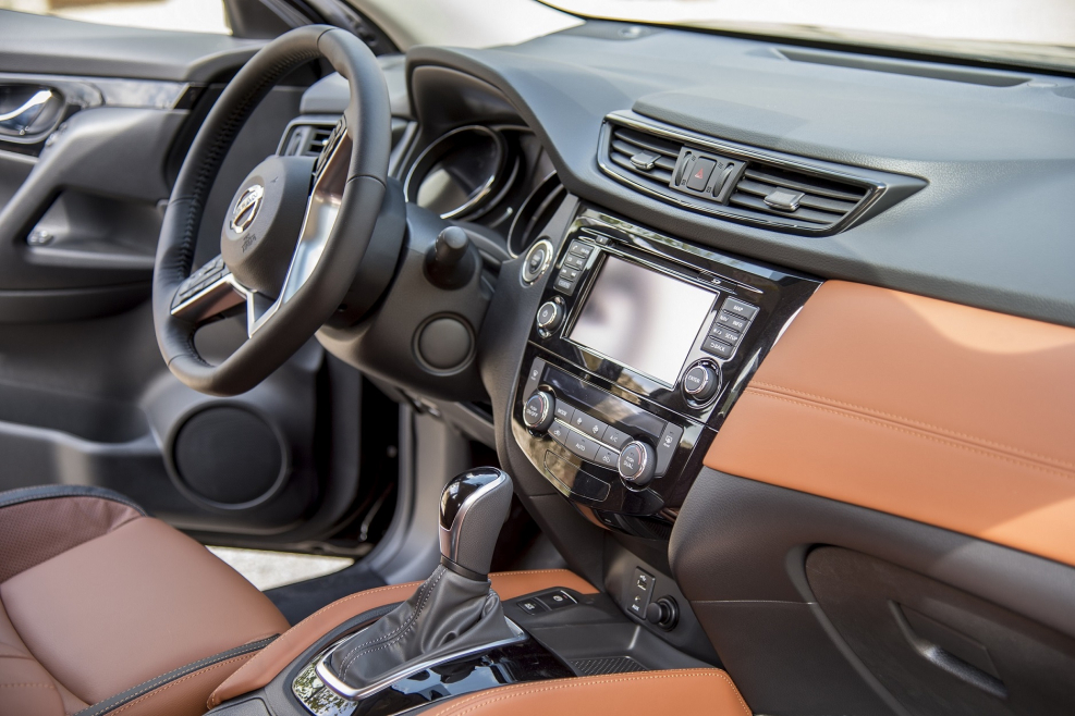 Nissan x-Trail 2020 оранжевый se Top