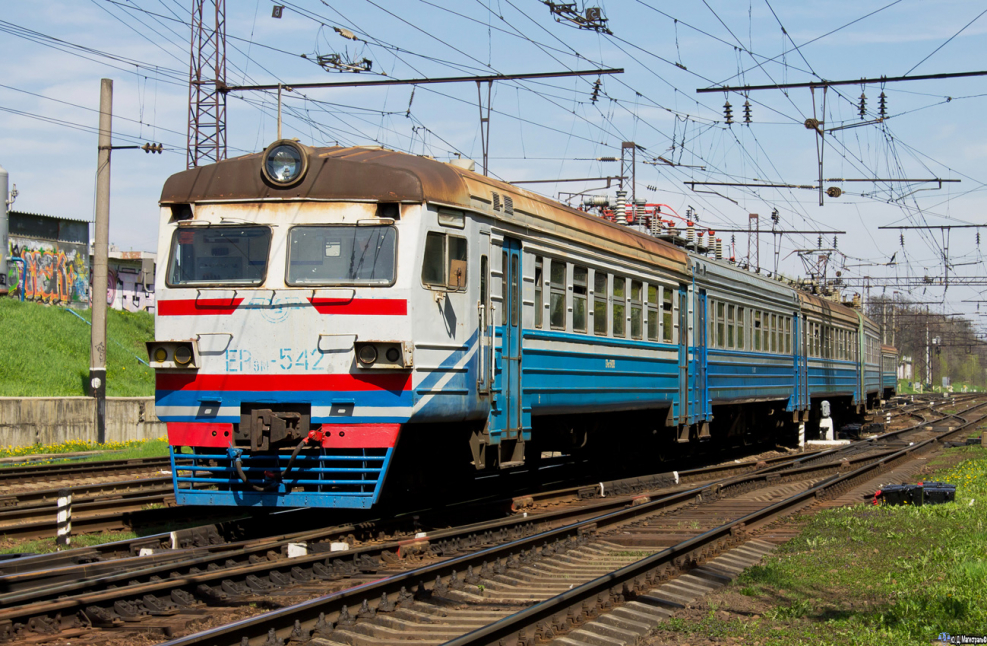 Эпл2т электропоезд. Эр9м. Каркас кабины электропоезда. Поезд 542я.