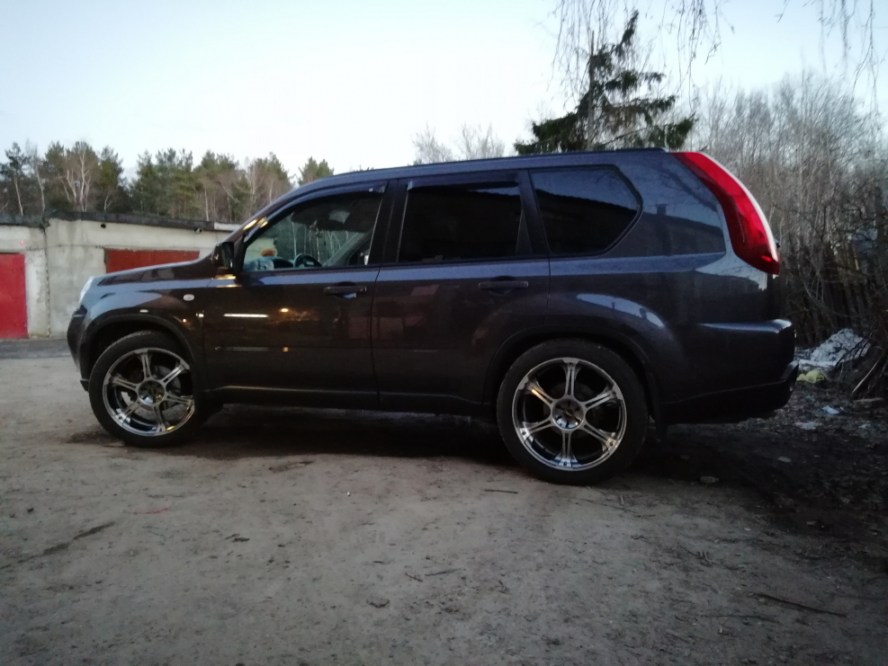 Nissan x-Trail t31 диски r19