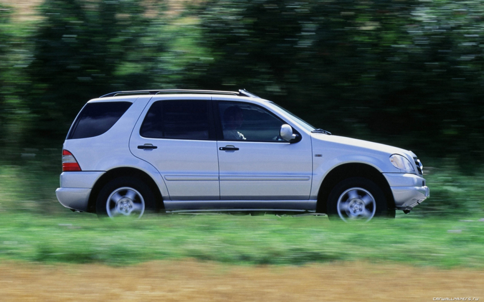 Mercedes Benz ml 320 w163
