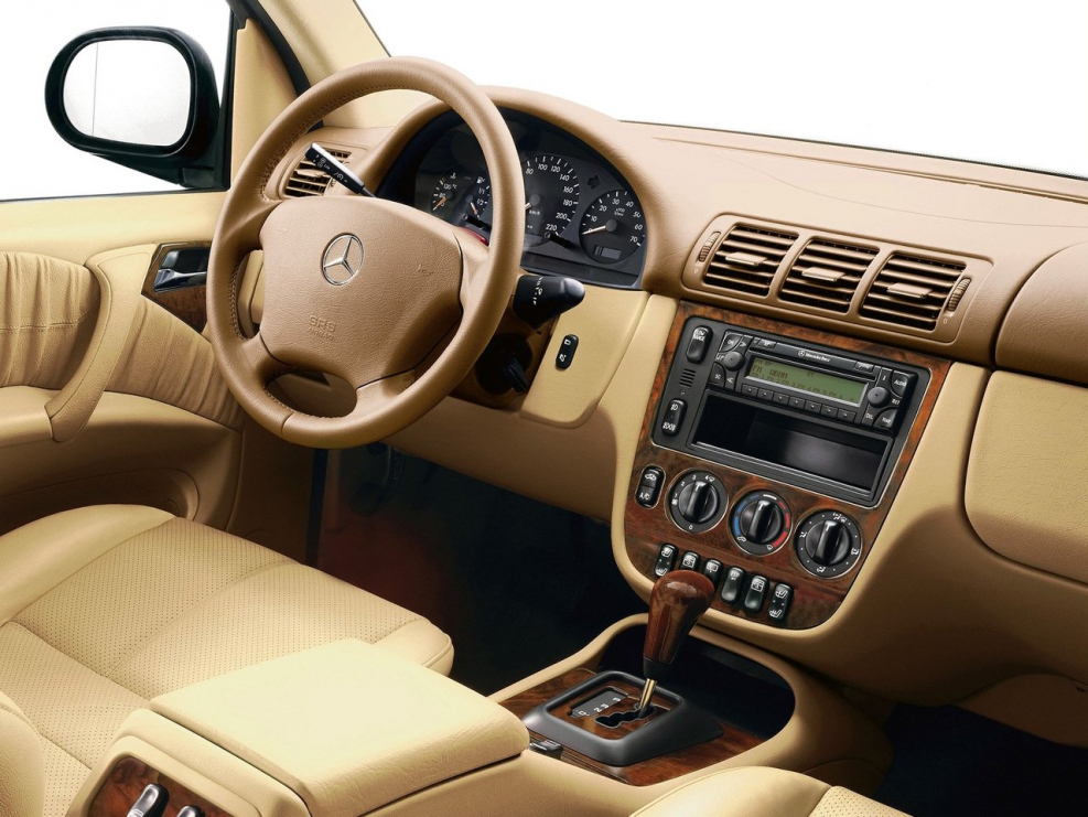 Mercedes Benz ml 320 салон