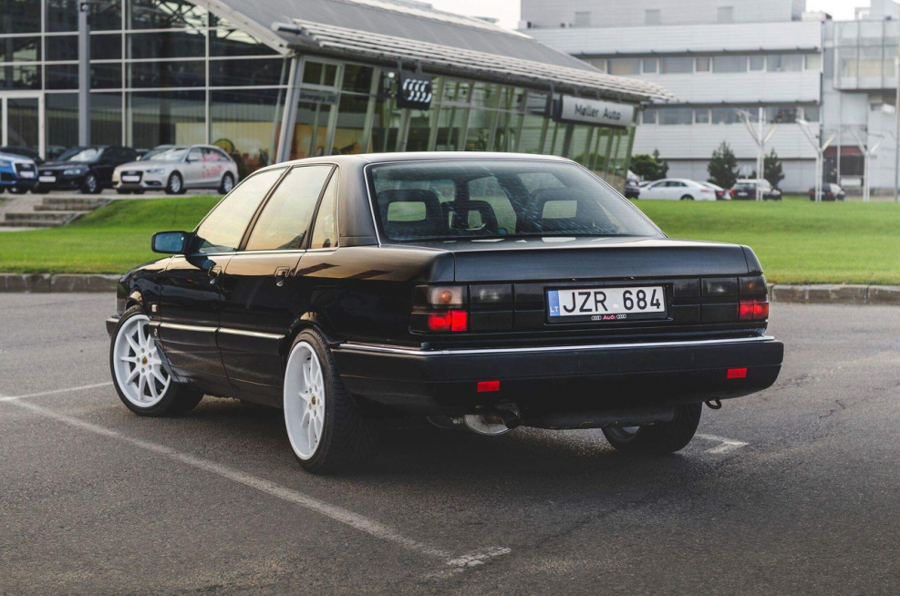 Audi 200 quattro Turbo