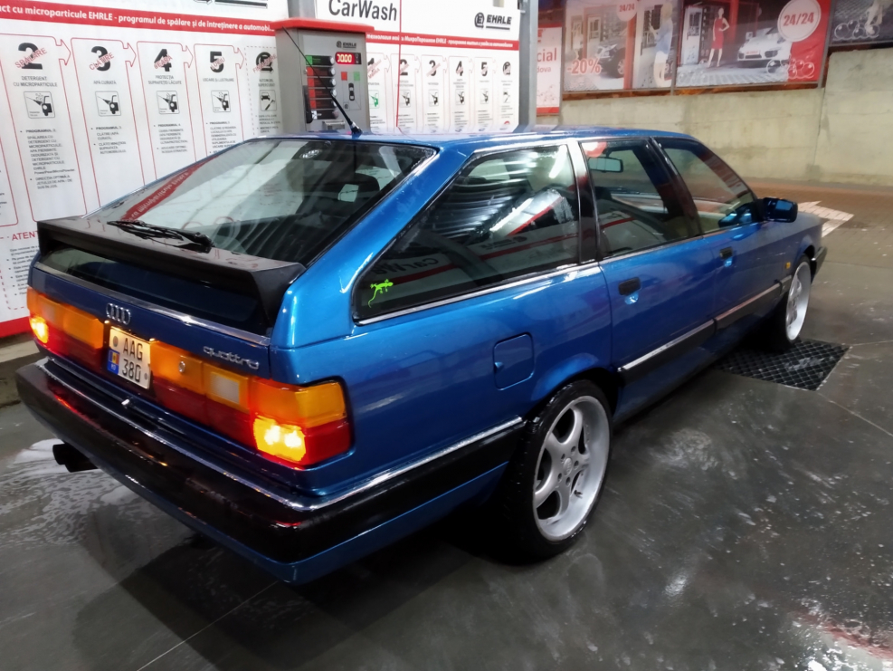 Ауди quattro 1990
