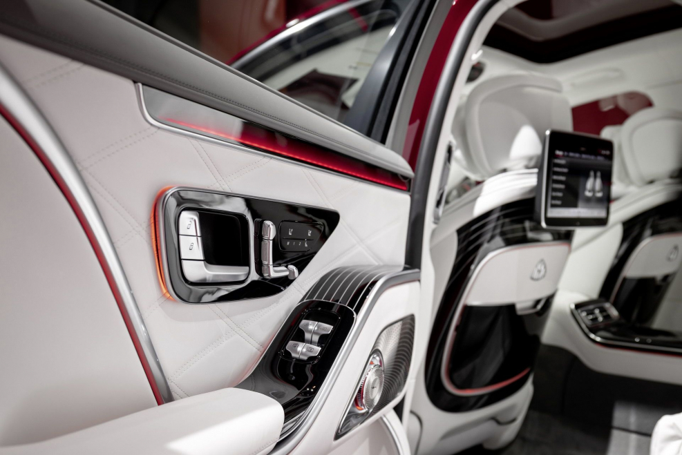 Mercedes Benz Maybach 2021 салон