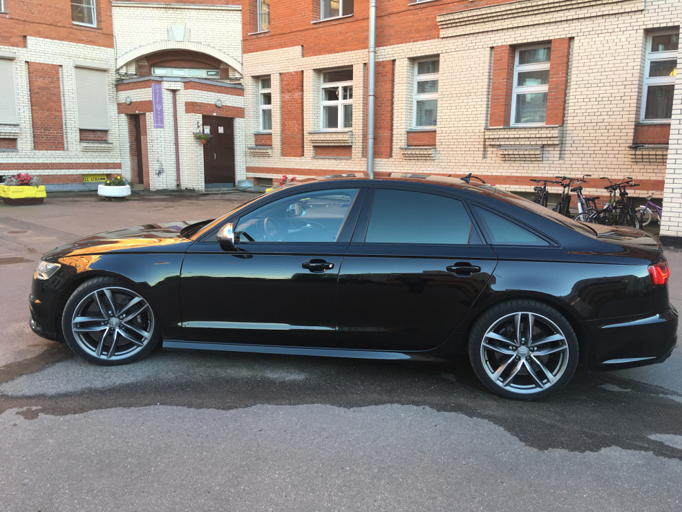 Audi s6 r19