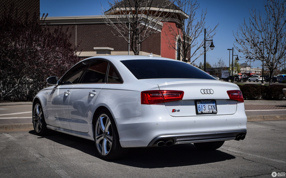 Audi s6 2015