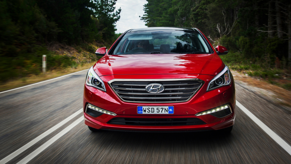 Hyundai Sonata 2015 Red