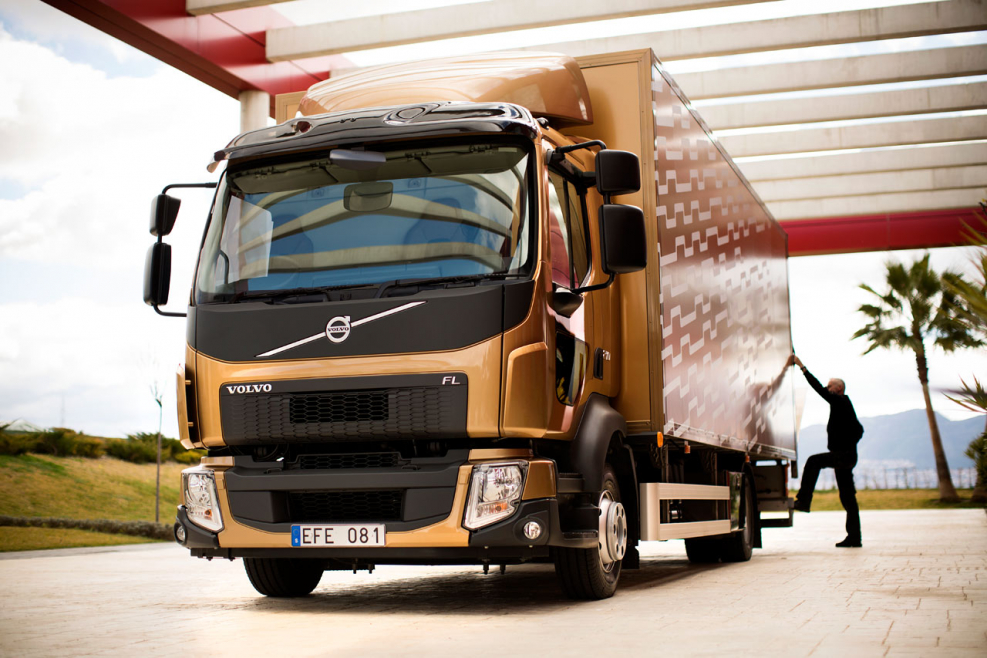 Volvo FL 2020