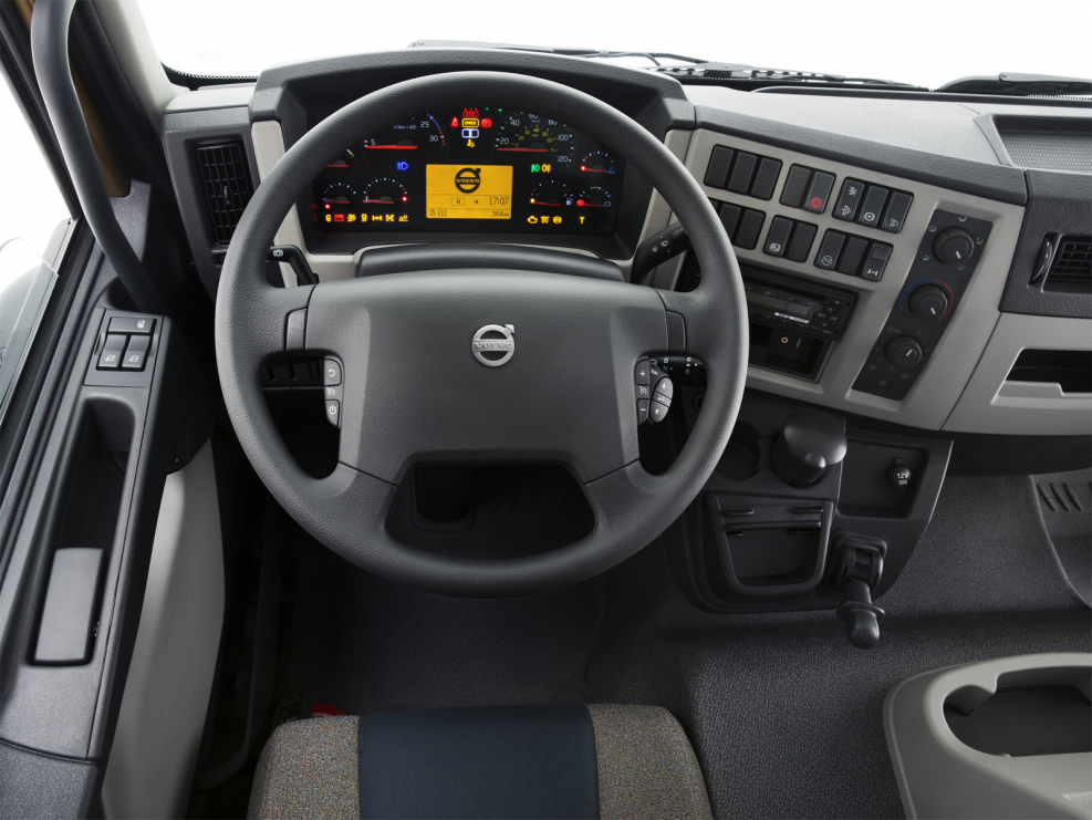 Volvo FL 2013