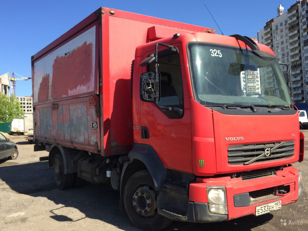 Вольво фл 240 красный