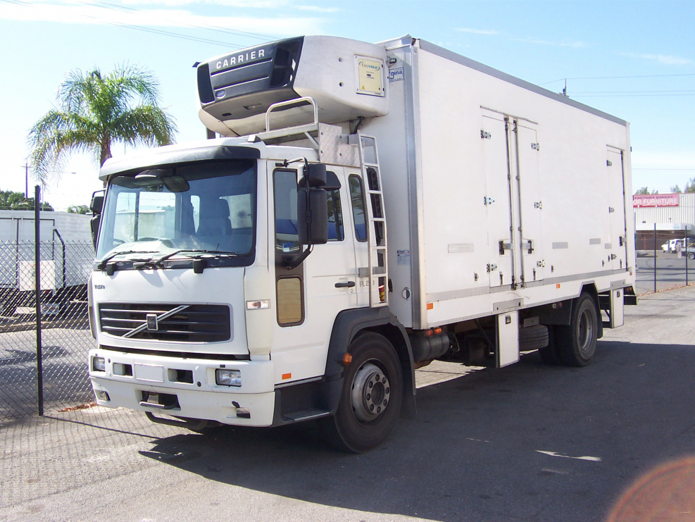 Volvo FL 2006
