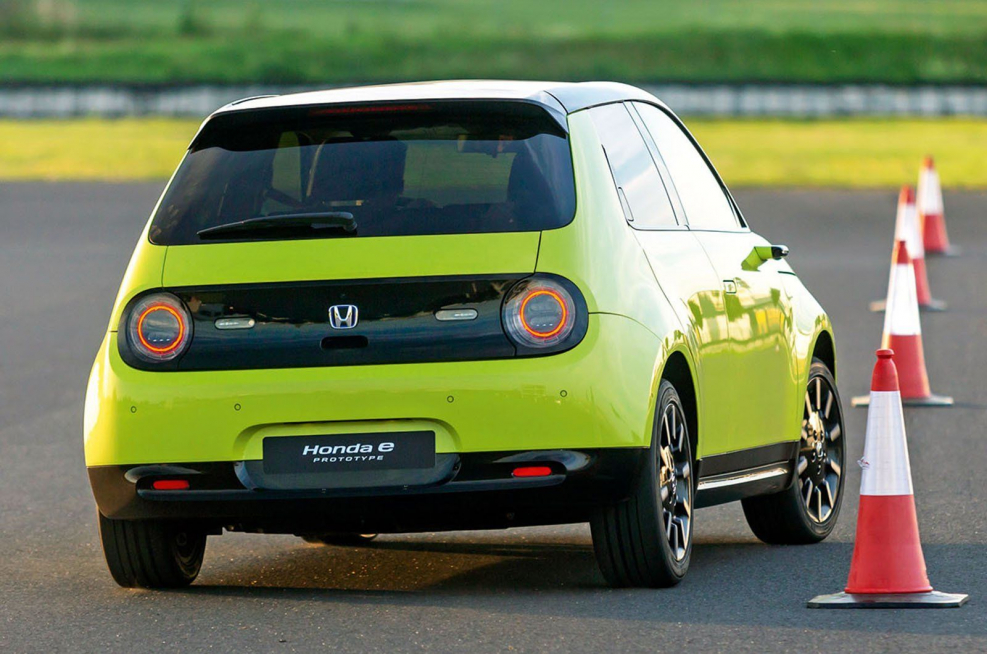Honda e680