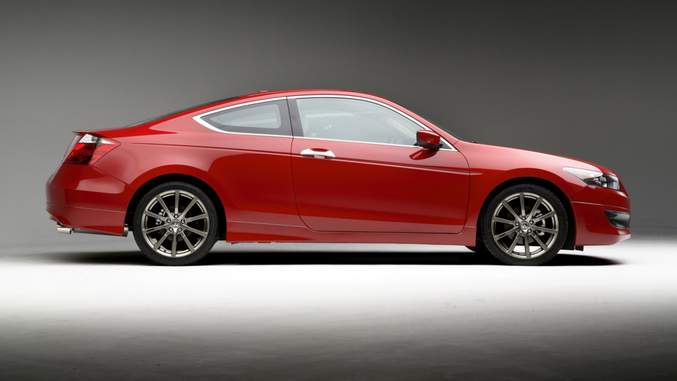 Honda двухдверная купе