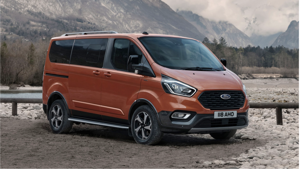 Грузовой фургон Ford Transit van