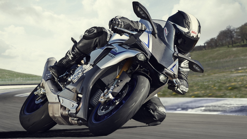 Moto Yamaha r1