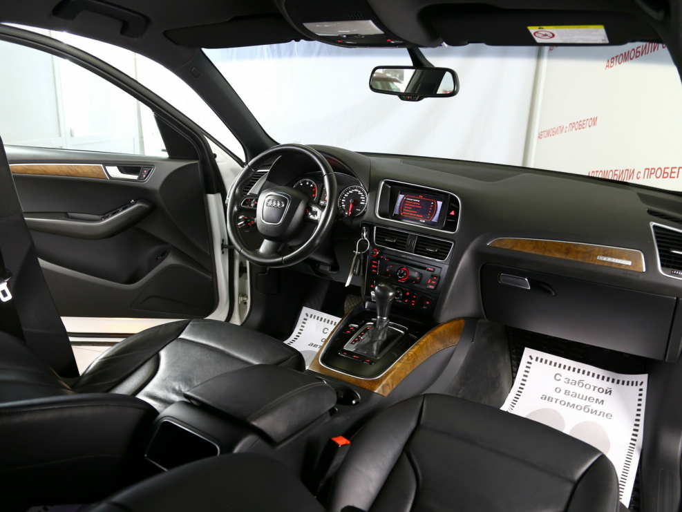 Audi q5 2010 Interior