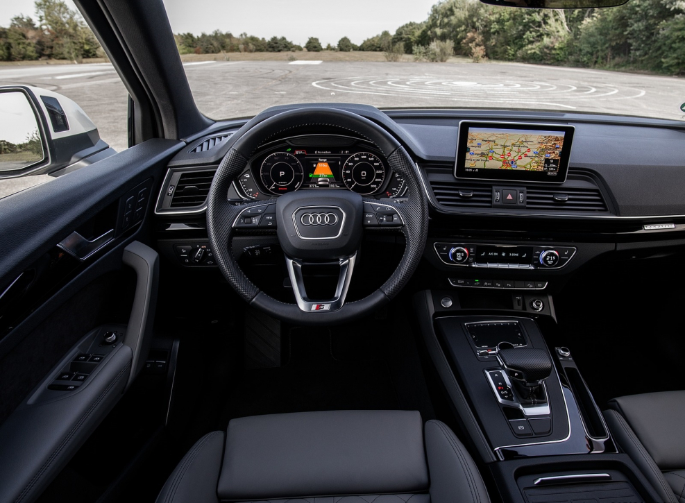 Салон от sq5 в q5