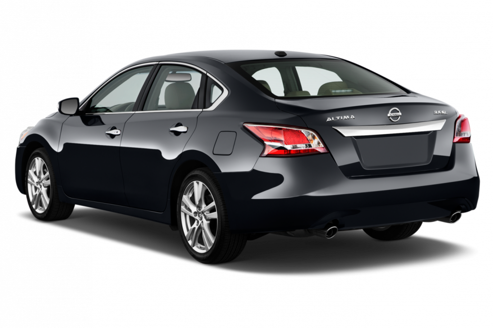Nissan седаны 2015