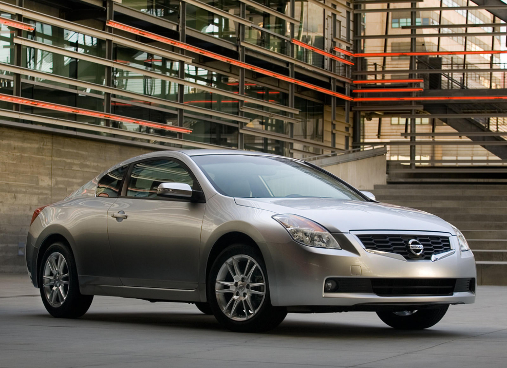 Nissan Altima 2007 купе