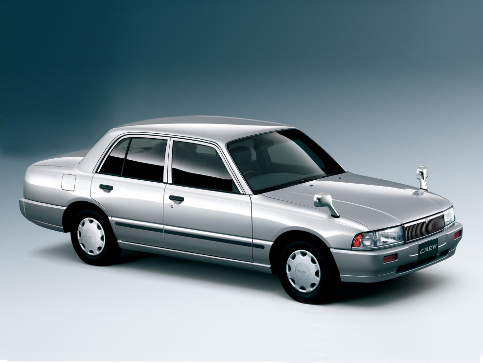 Nissan седан 1079