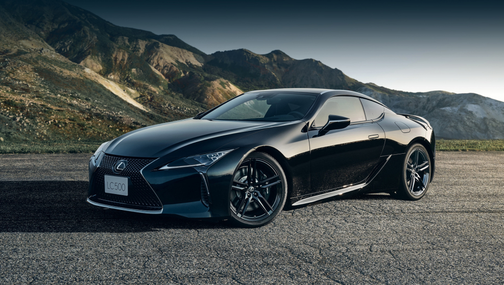 Lexus LC 500 черный