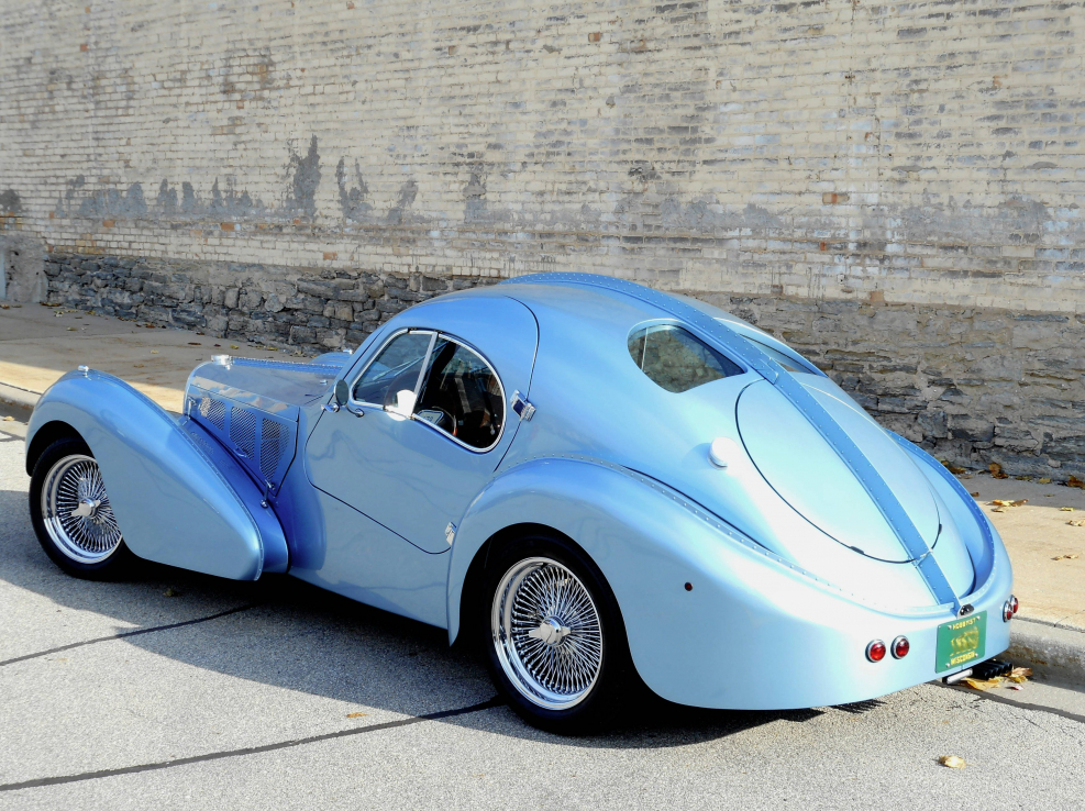 Bugatti Type 57s Atlantic Replica